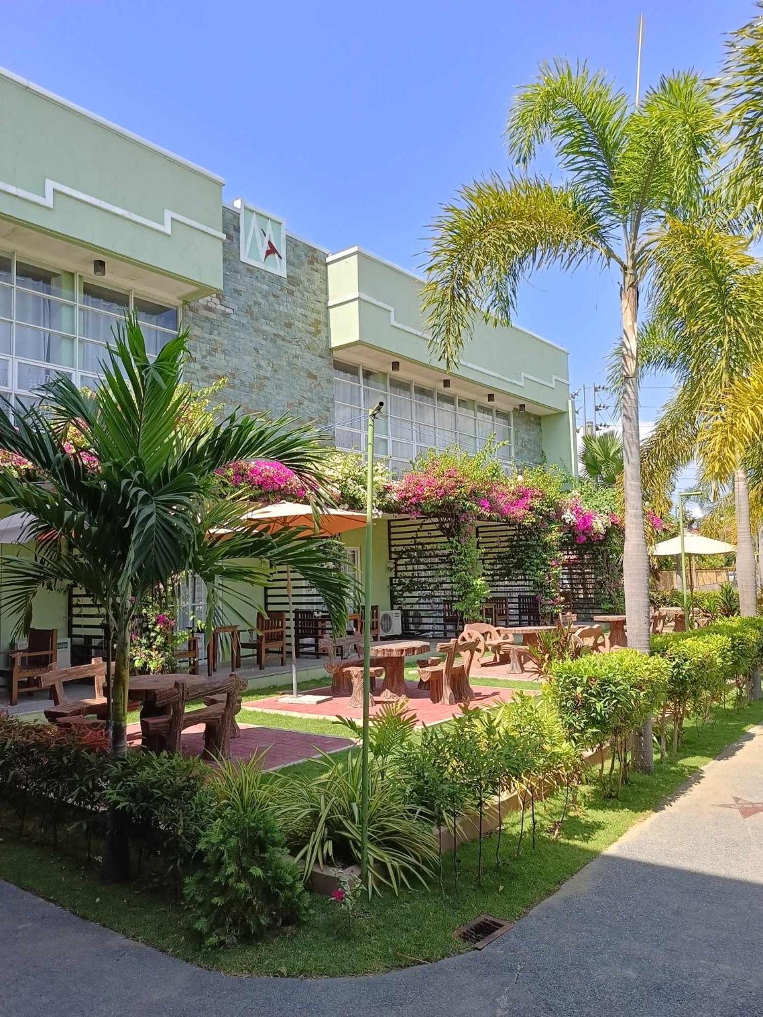 Marand Family Resort Bauang Kültér fotó